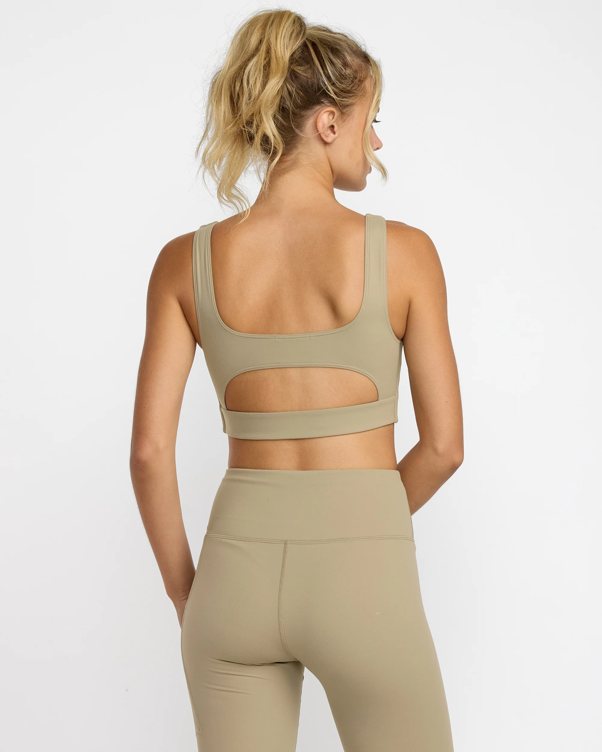 VA Square Neck Bra