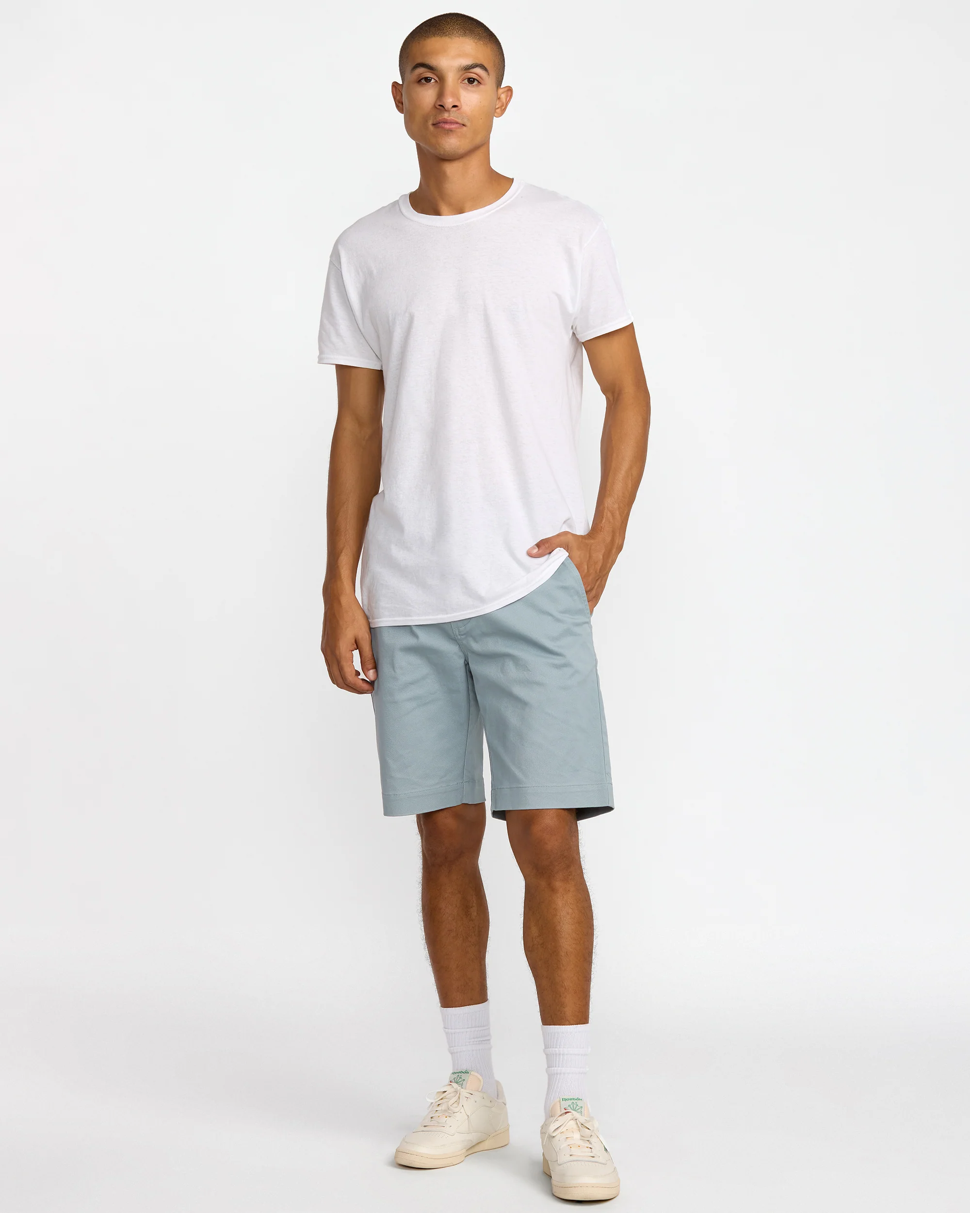Weekend Stretch Short 20"