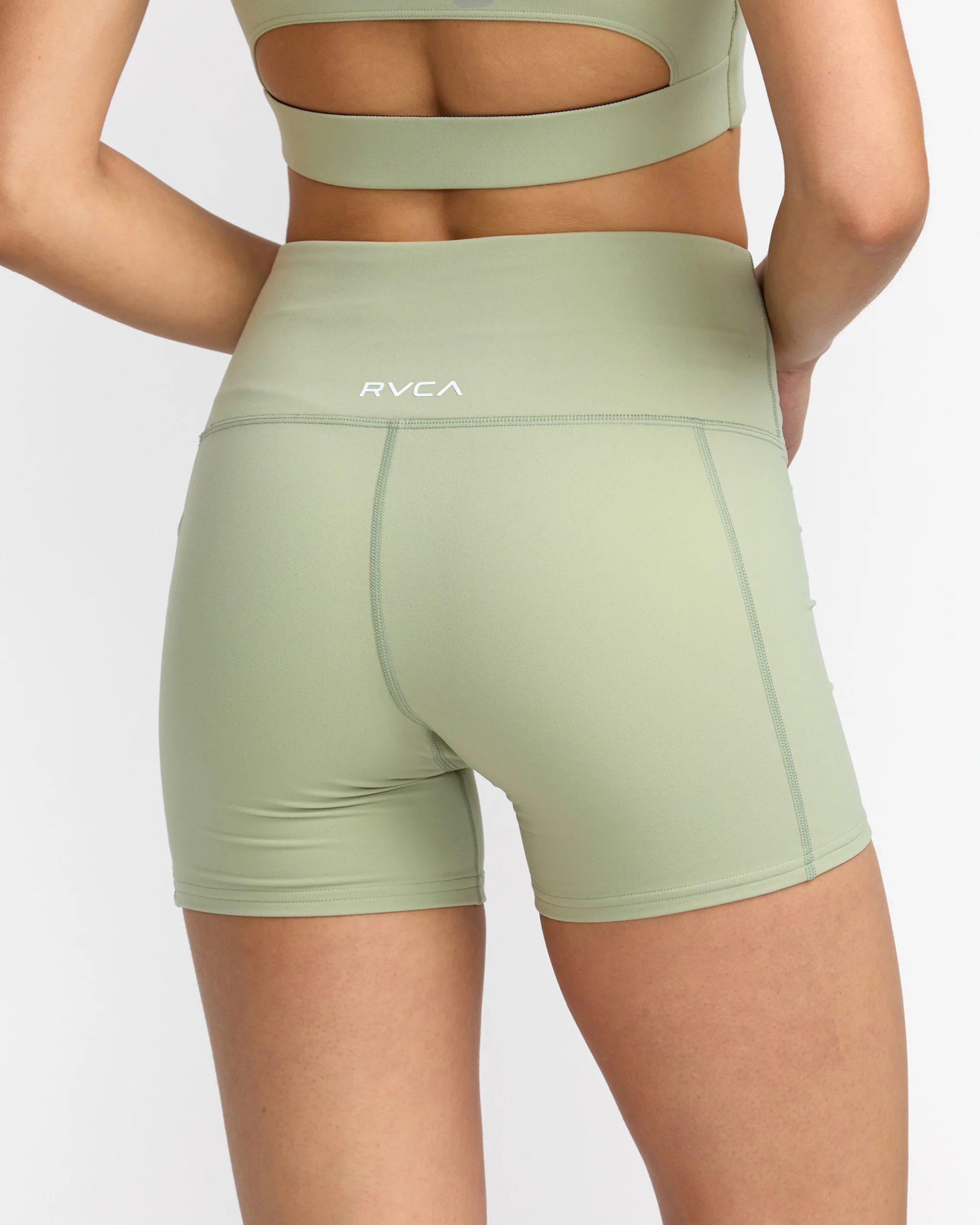 VA Essential Pocket Short II