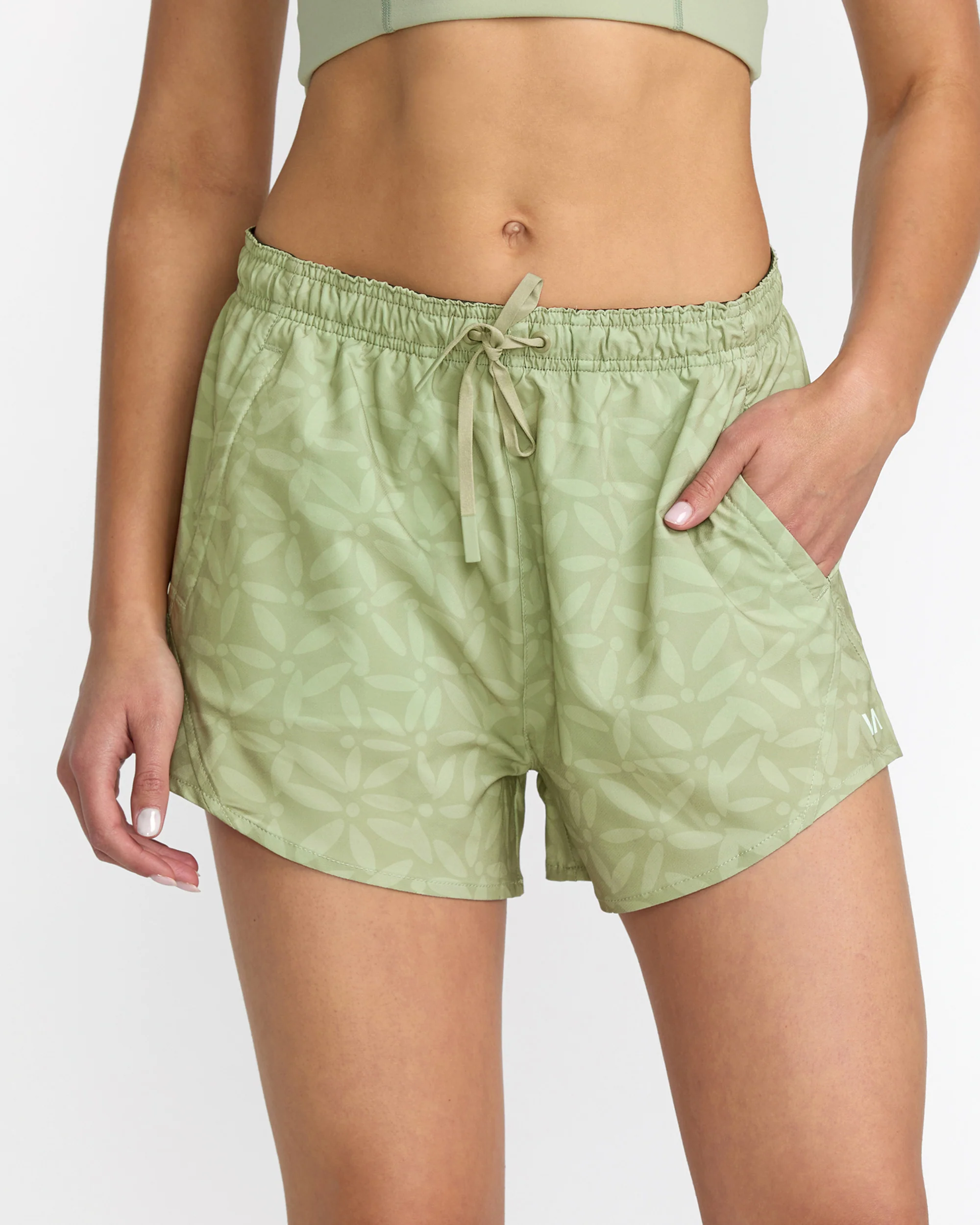 VA Essential Yogger 12" Short