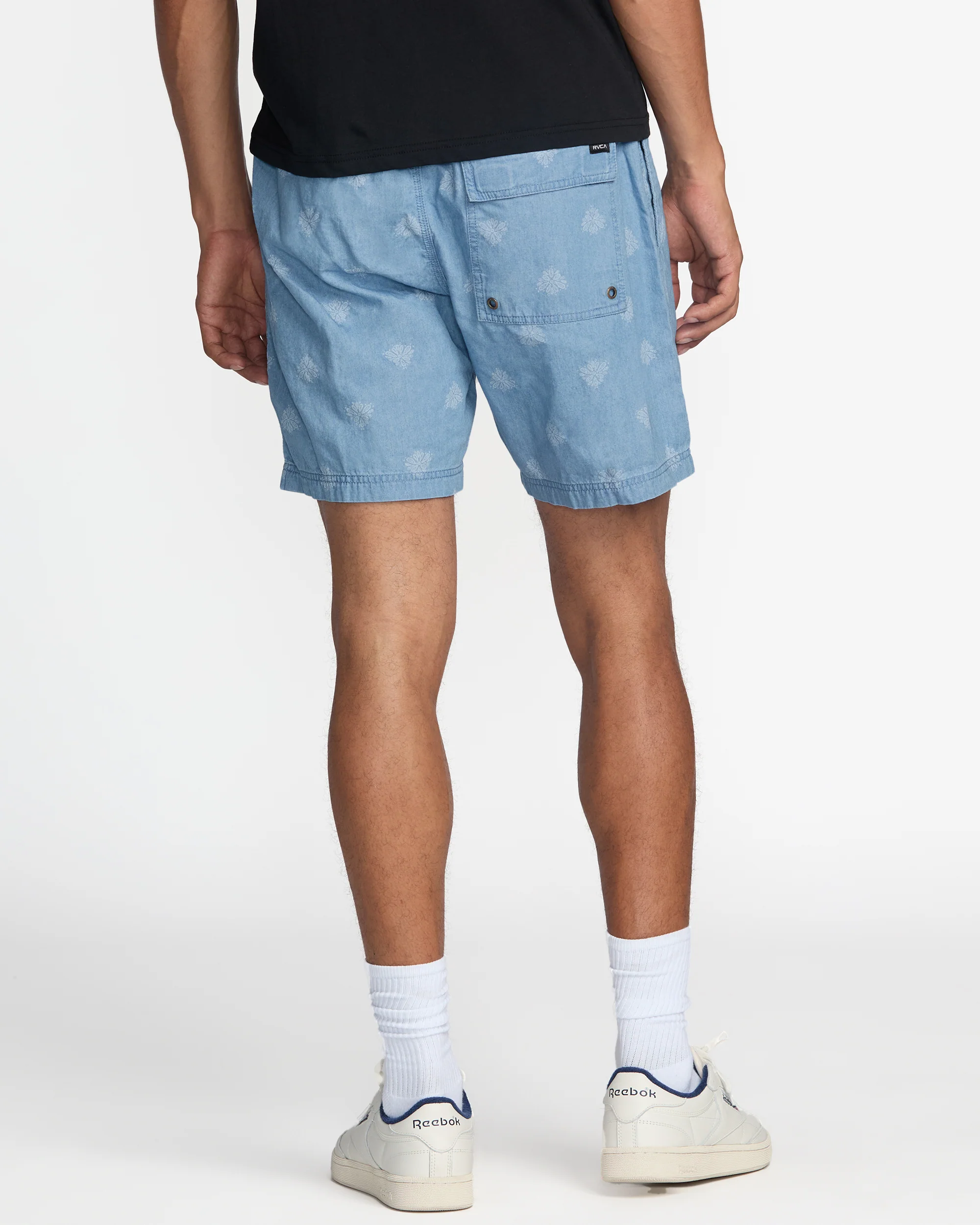 Escape Elastic Chambray 17" Short