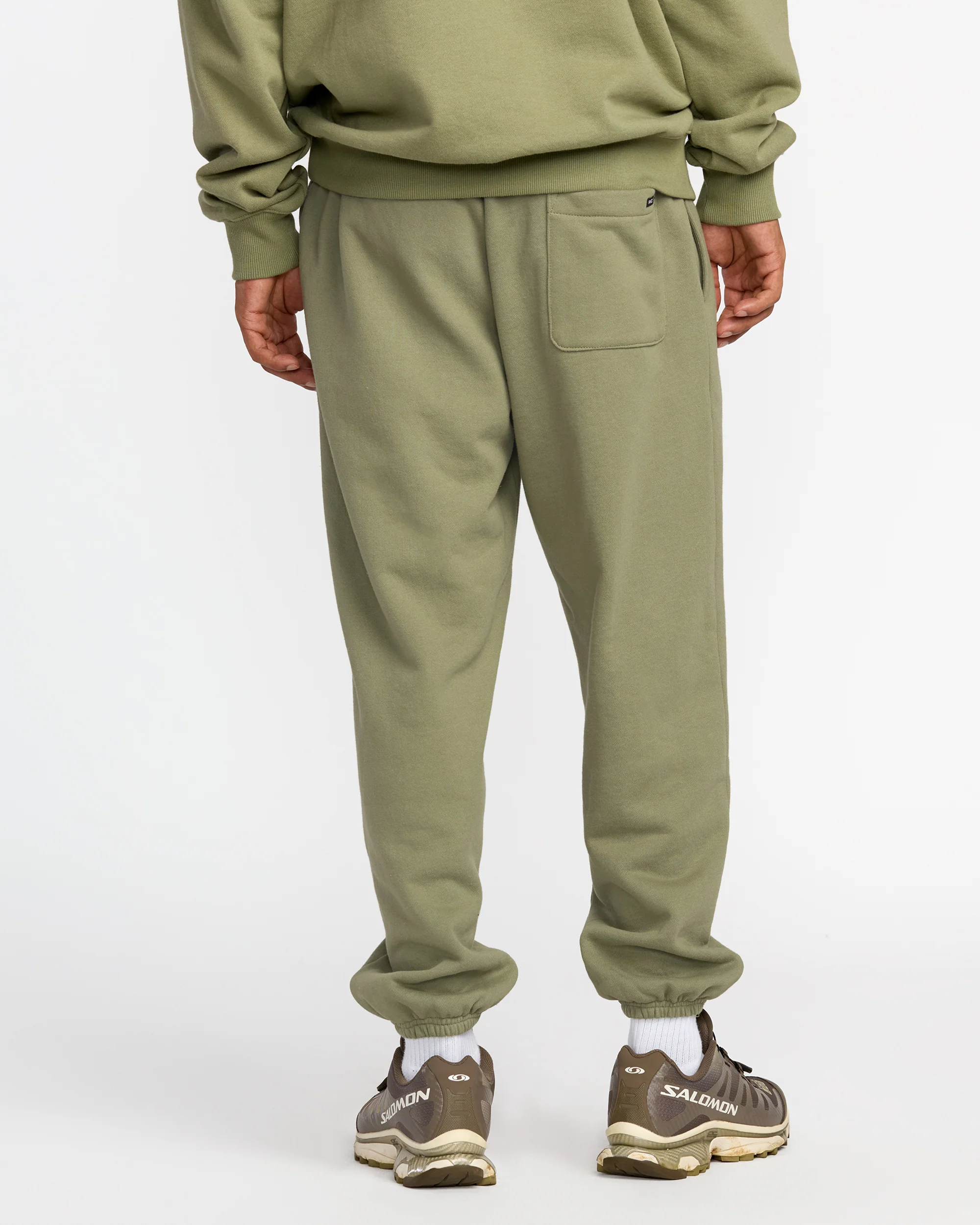 VA Essential Sweatpant 6 VA Essential Sweatpant