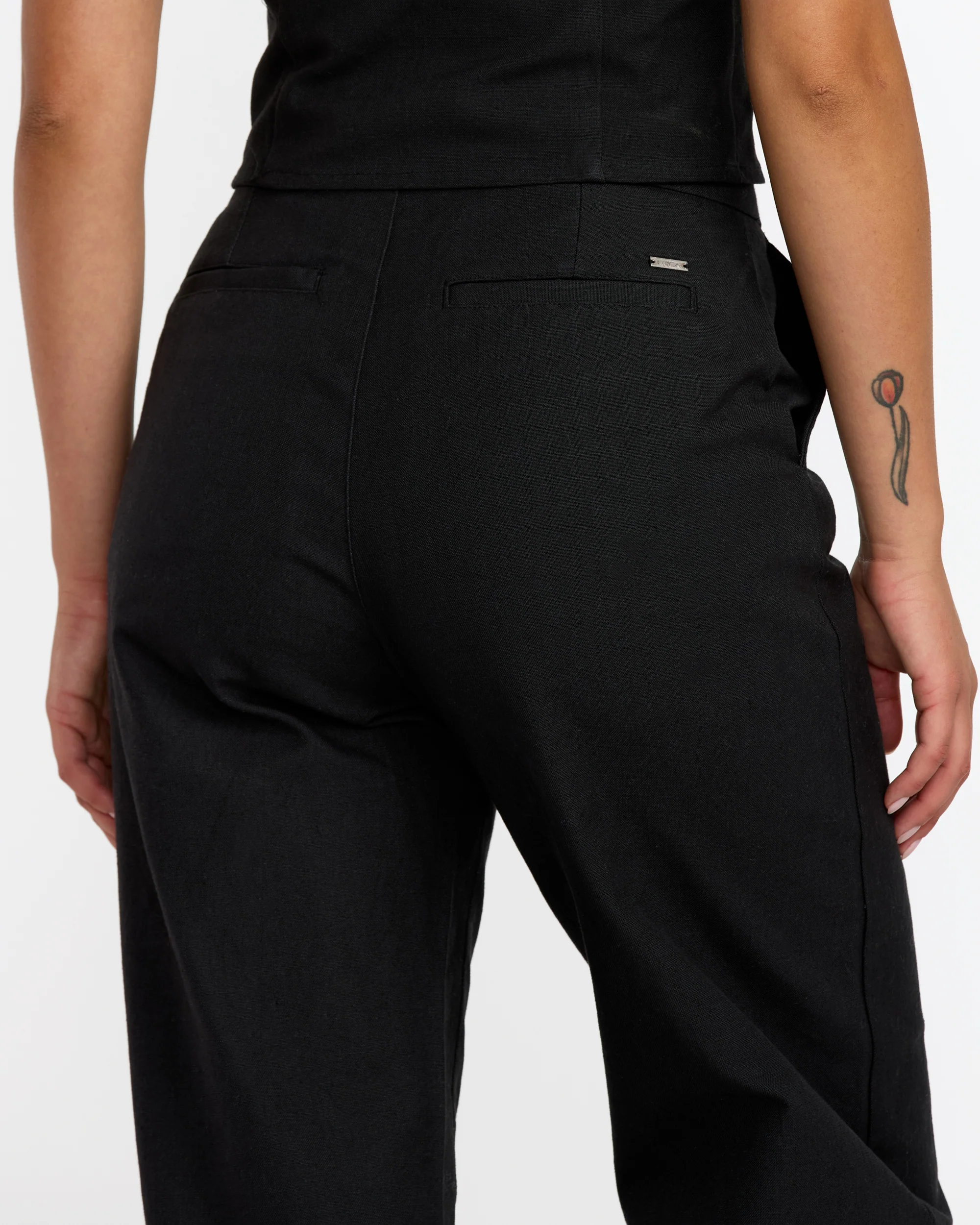 Bonnie Pant 4 Bonnie Pant
